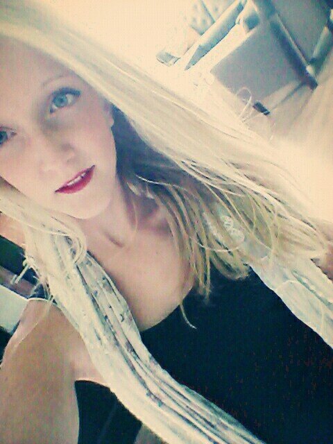 lemelerveld~14~instagram: indrabrumm~ vollybal.. bevers!