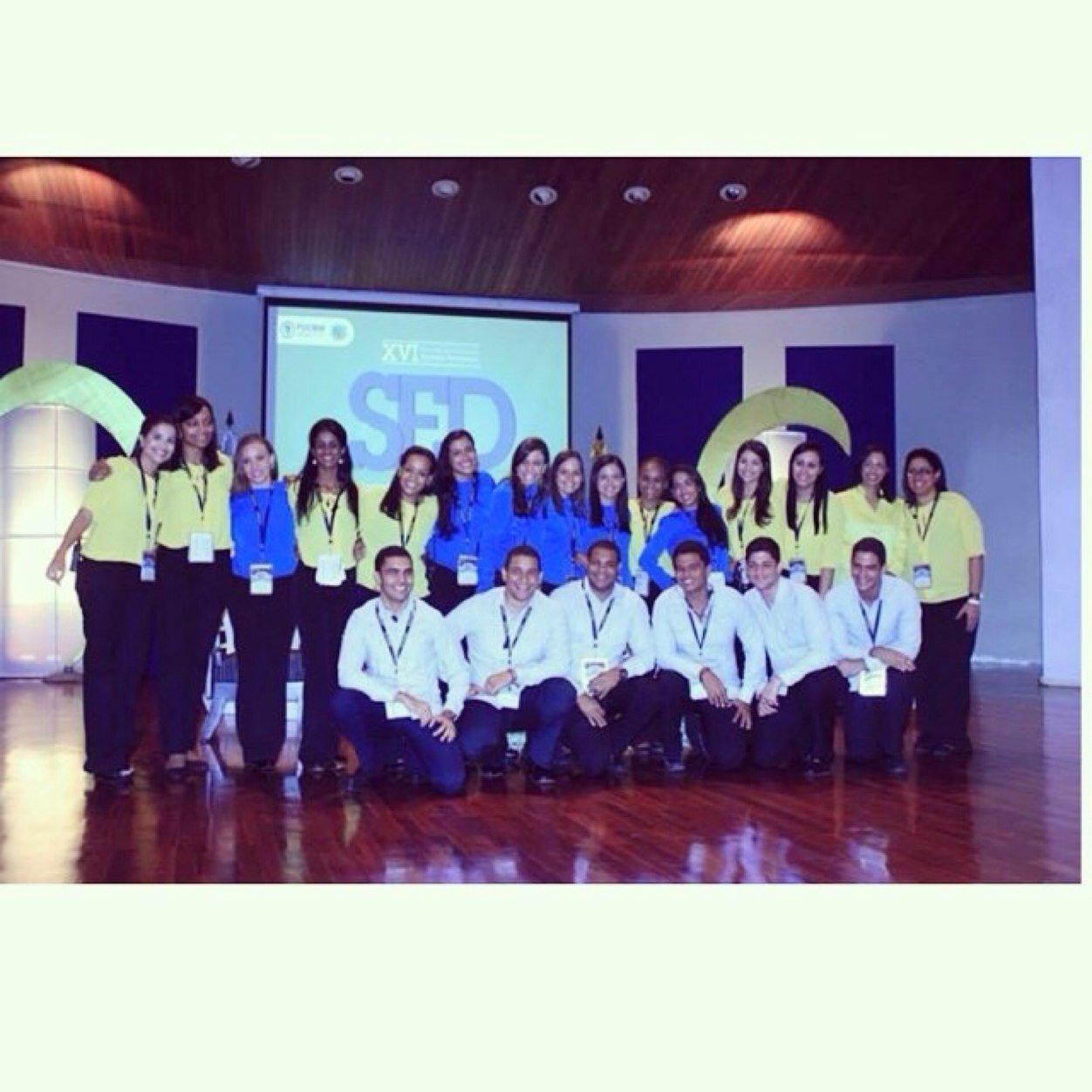 XVI Seminario de Crecimiento Humano Profesional  SED Sociedad, Equidad y Desafío