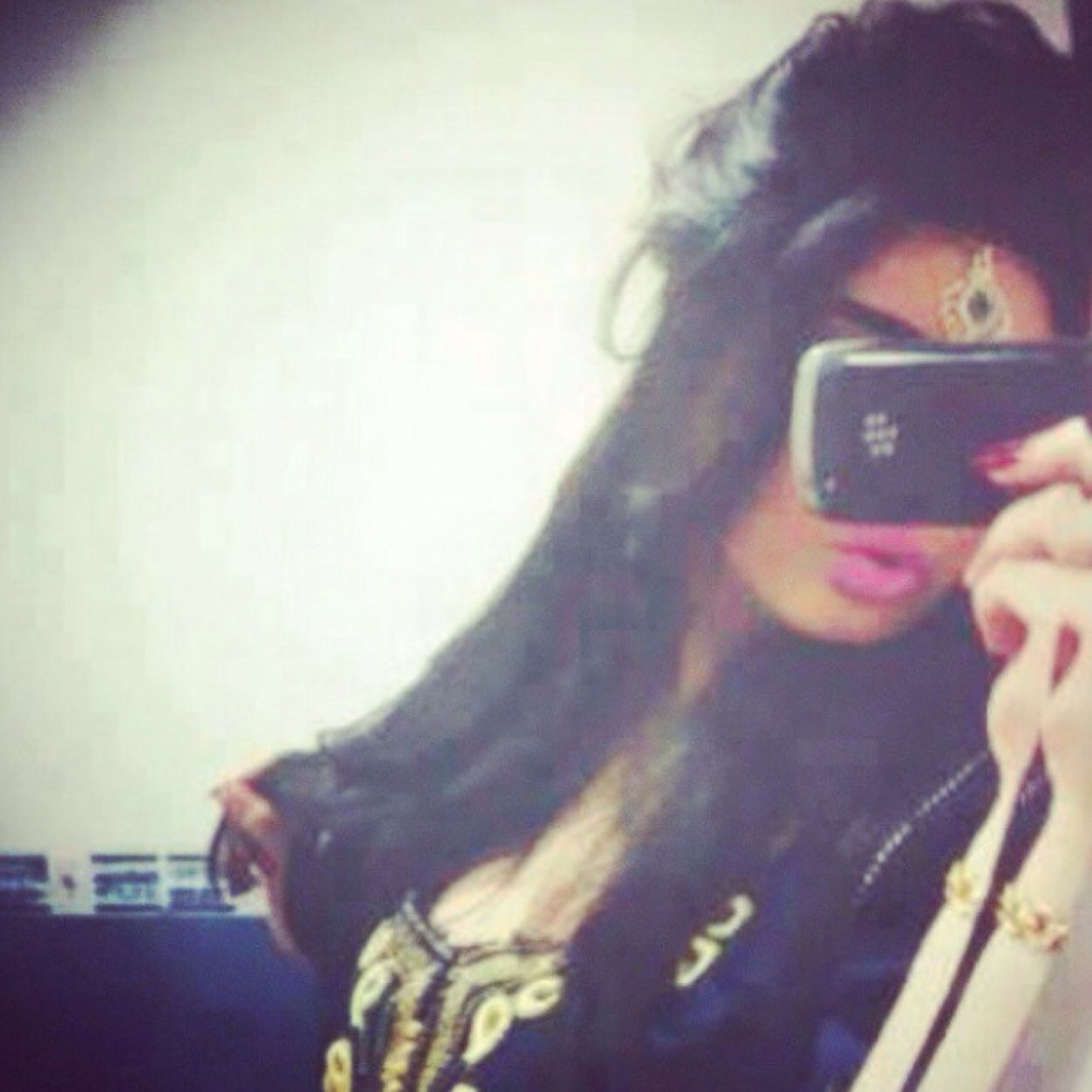 Pin:7DDB5AD1 
What up : 0567508066