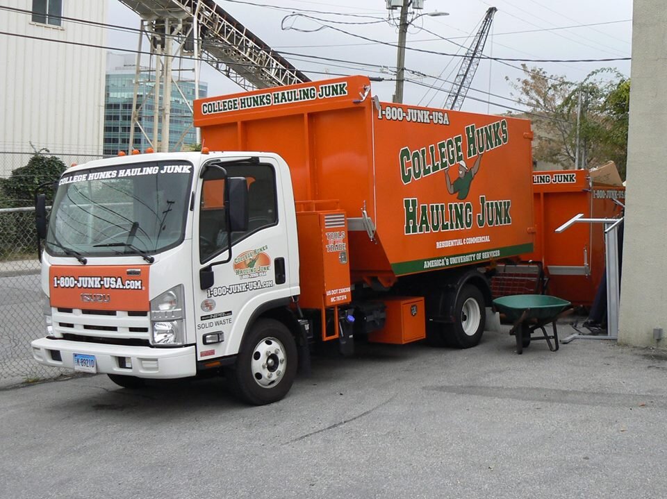 Fairfield & Westchester Movers, Junk Removal, Donation Pickups, and Labor Services in New York and Connecticut.