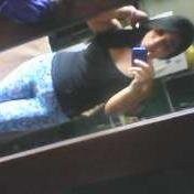 karlachacon19's profile picture. 