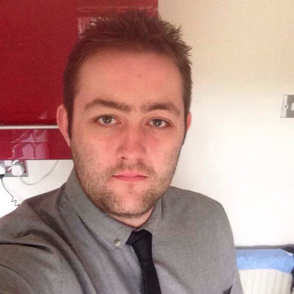 BJ1410's profile picture. Bite my lip and close my eyes, take me away to paradise, love indie\rock, love going to gigs. #oafc #thewitcher ❤