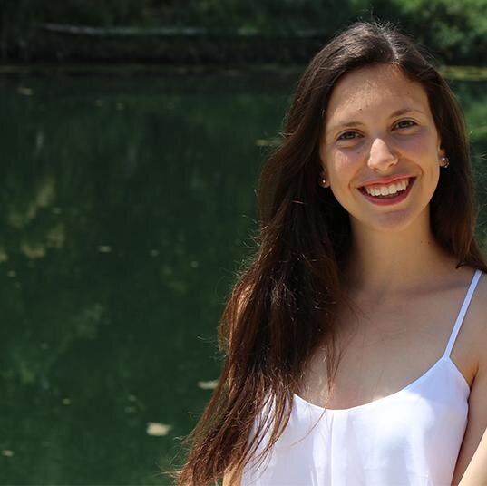 Estudiant d'Administració i Direcció d'Empreses. 

FLIX ↔TARRAGONA