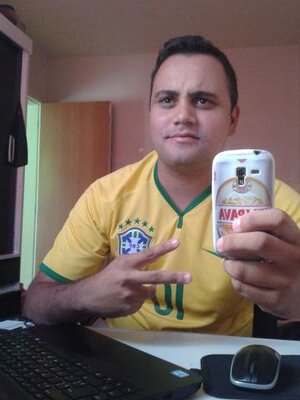 Não importa oque aconteça sempre seguindo em frente, sem medo de desafios e lutando sempre...