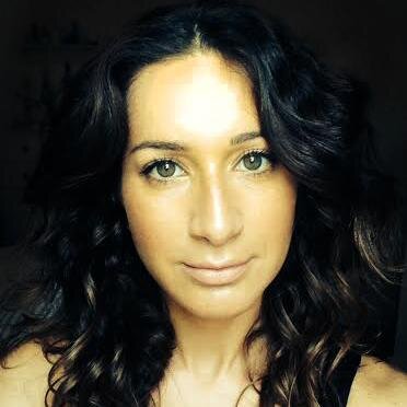 Based in south west London. Yoga teacher, student and lifelong explorer. Vinyasa flow & power yoga for strength of body & mind. http://t.co/Le4X2U44gv