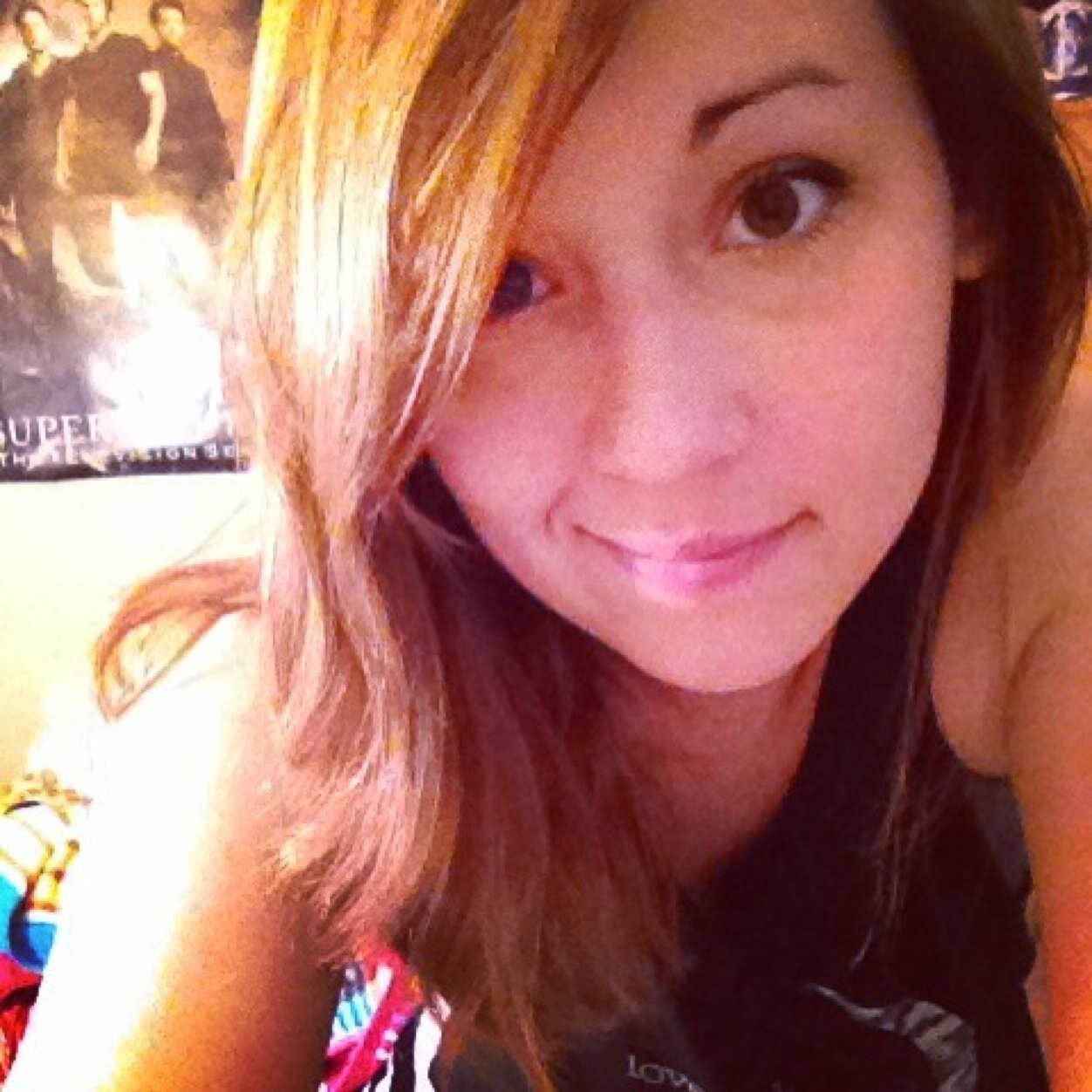 Emily, 20. I'm boring and I sleep a lot.