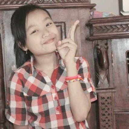 follback ?just mention :))| Puspa Ayu Karunia | SMP HANG TUAH 1 SURABAYA | 10 November 2000 | grade9 | vicky :)