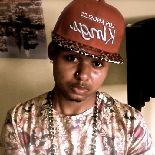 Indie Filmmaker,Undiscovered Producer, Rapper, Blogger, Ex-Dancer, Aspiring Author, Ex-Internet Troll + Still the Founder of the lifestyle #RARELIFE!
