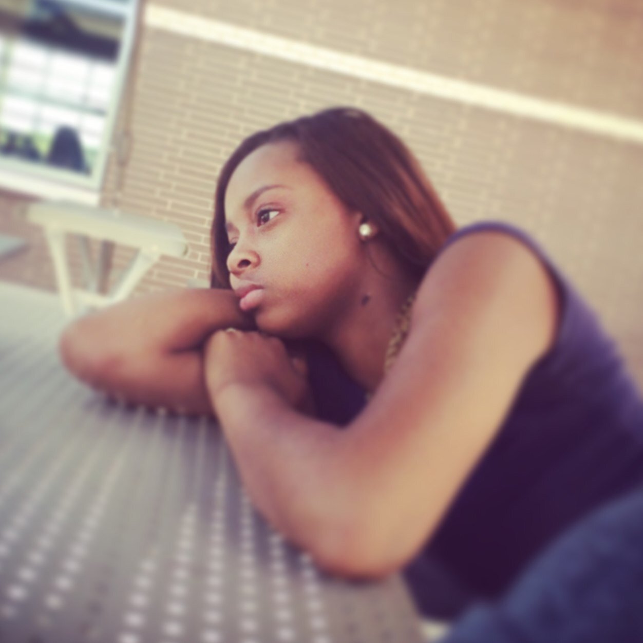 I Lay Bck N Feel Good; Dont Ask No Questions Relationship Is What I Want Pleasure Is What I Get..