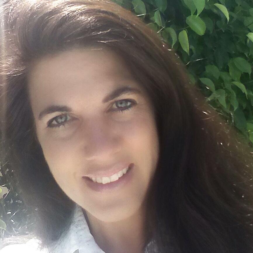 Hey! Lori here... If you're the Do-It-Yourself type when #marketing your  #SmallBusiness - I've got you covered  - Learn to Market Your Business Like a Pro!