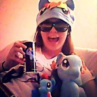 EroicaAriel's profile picture. I'm just your average Potterhead, Chaser, Seeker, Brony, Whovian, and Cross Country Runner who reads and draws a lot. No big deal.