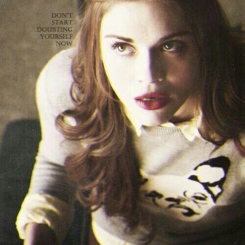 gdfvsjdsqj's profile picture. please follow @arianaspandaa and rt this  https://t.co/C6u0iotrj1