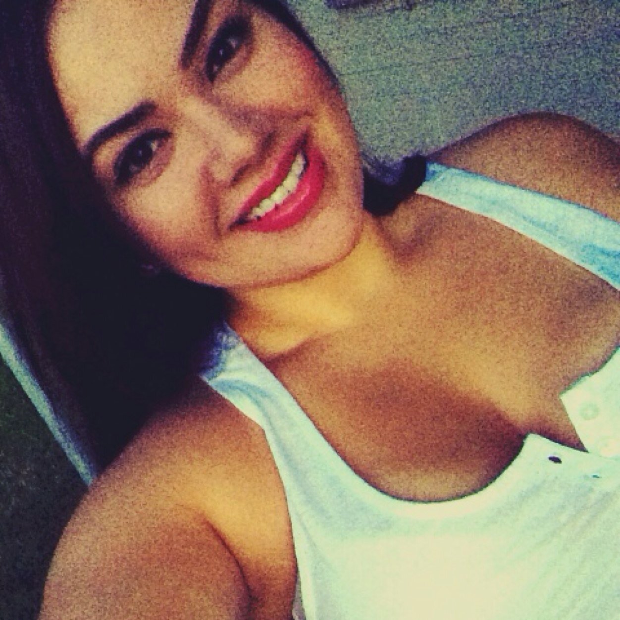 XtalXicana's profile picture. 🌕🦋🌱💞✨