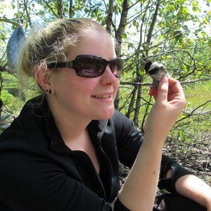 Lab manager @Xelect_Ltd 👩‍🔬🐟. Population Genetics/omics, Ecology and Conservation. C-licensed ringer 🐦. Tay SOC Secretary. Foodie. Artist.