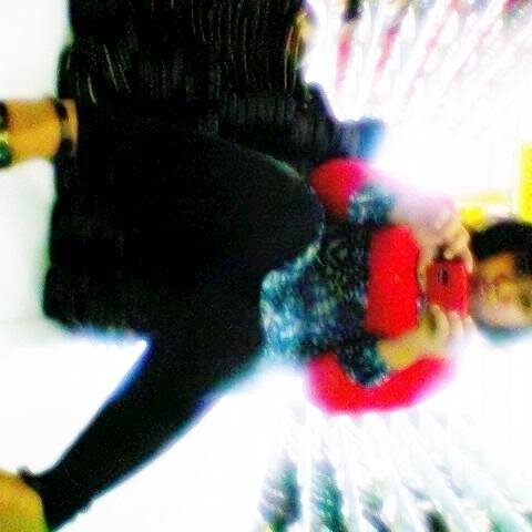 Kenalan aja sama org ny.:D