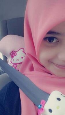Nur Zulaika | 17 | instagram: @eykaokka