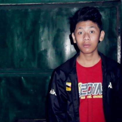 nightluky's profile picture. 