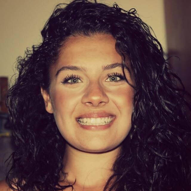 nilayurgun's profile picture. Yeşil gözlerim,cook sevdıgım bır sevgilim ve aşık oldugum bır memleketım Dyarbakır var.