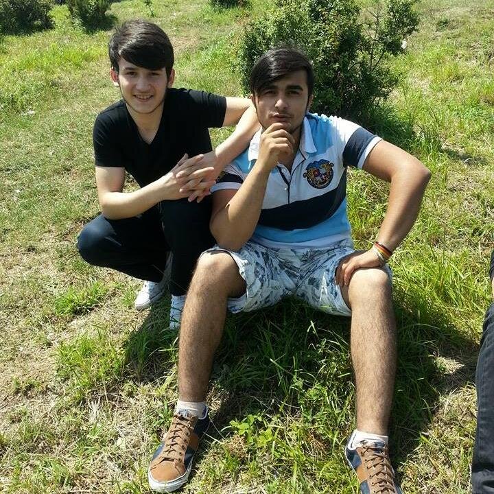 - DEĞERSİZ KİŞİ -