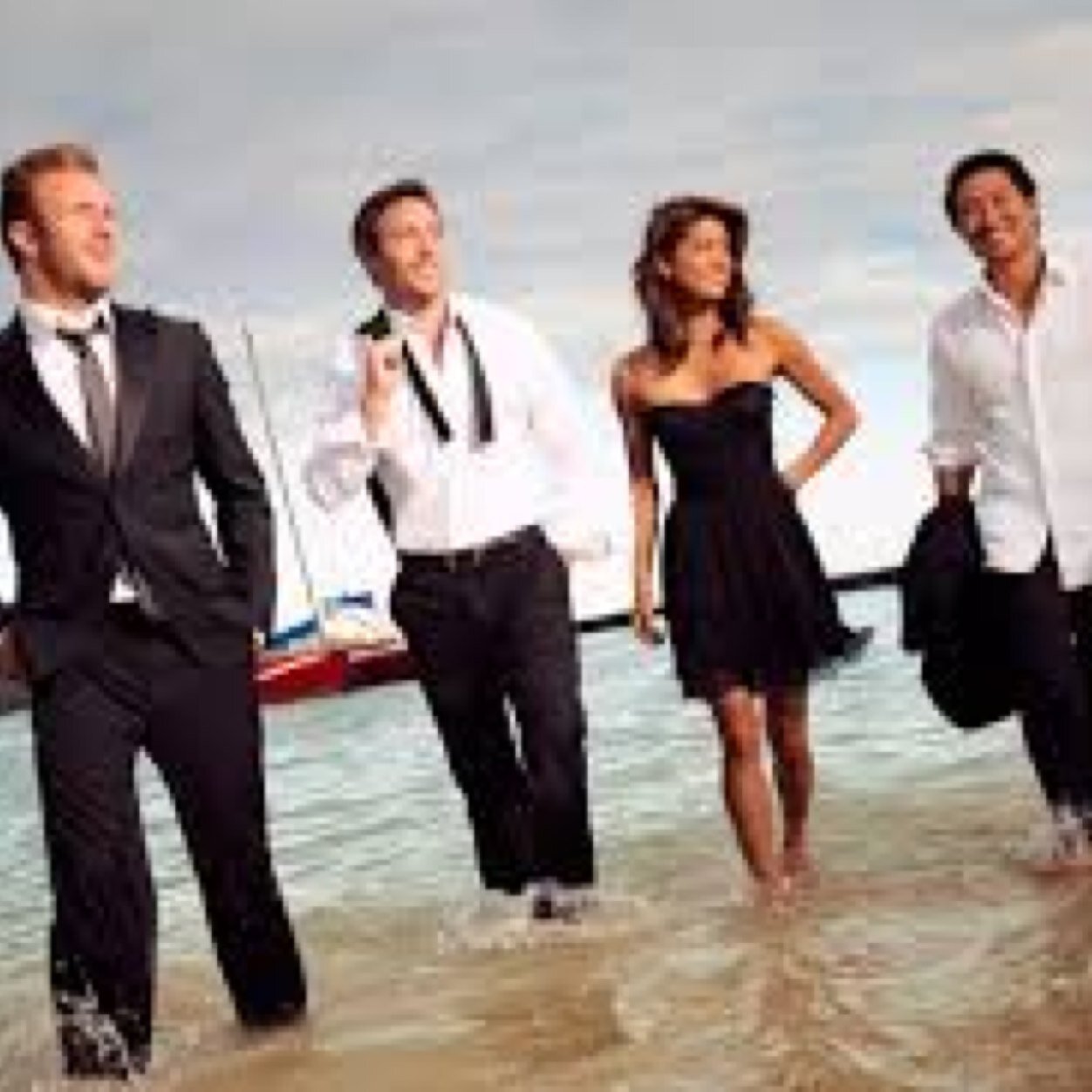 Hawaii Five 0 fanpage!! Love 50 and criminal minds and ncis and ncis la!!