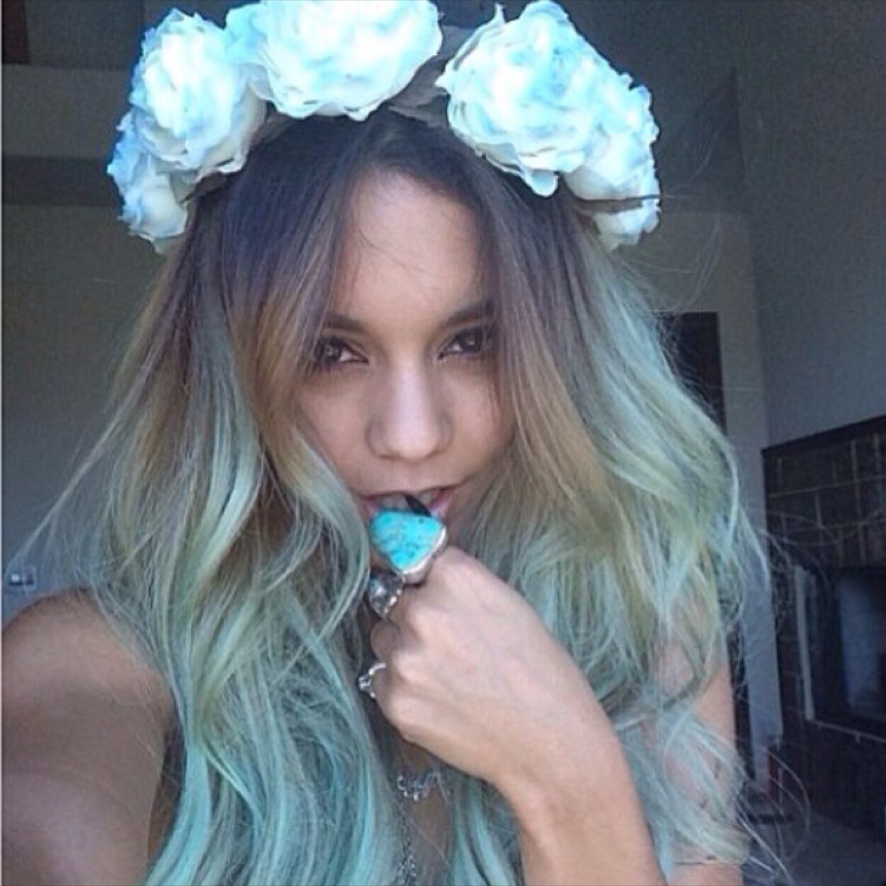 if you dont already, follow @pytstyles :)