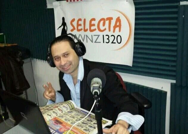 LOCUTOR INTERNASIONAL PROMOTOR DE ARTISTAS