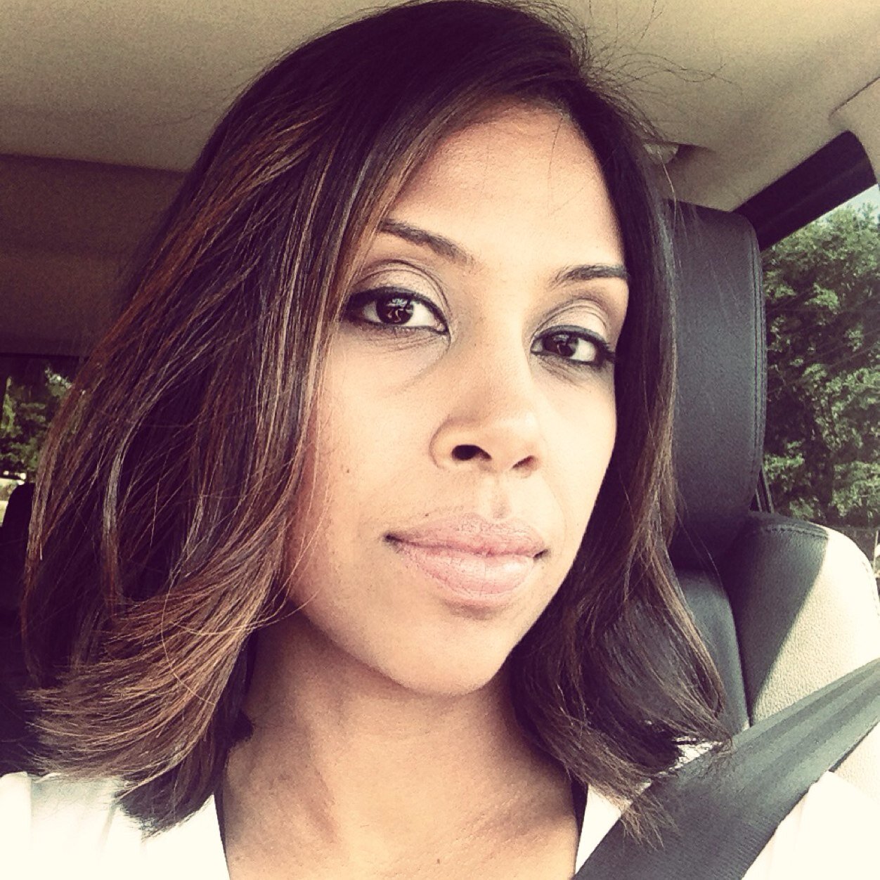 hemapersad1's profile picture. I suck at Twitter but I’m really good at Scrabble.