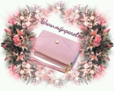 fashion sieraden en accessoires voor een betaalbare prijs♥phone wallets♥one direction armbanden♥ justin bieber armbanden♥ FB:http://t.co/zr2lhF648s