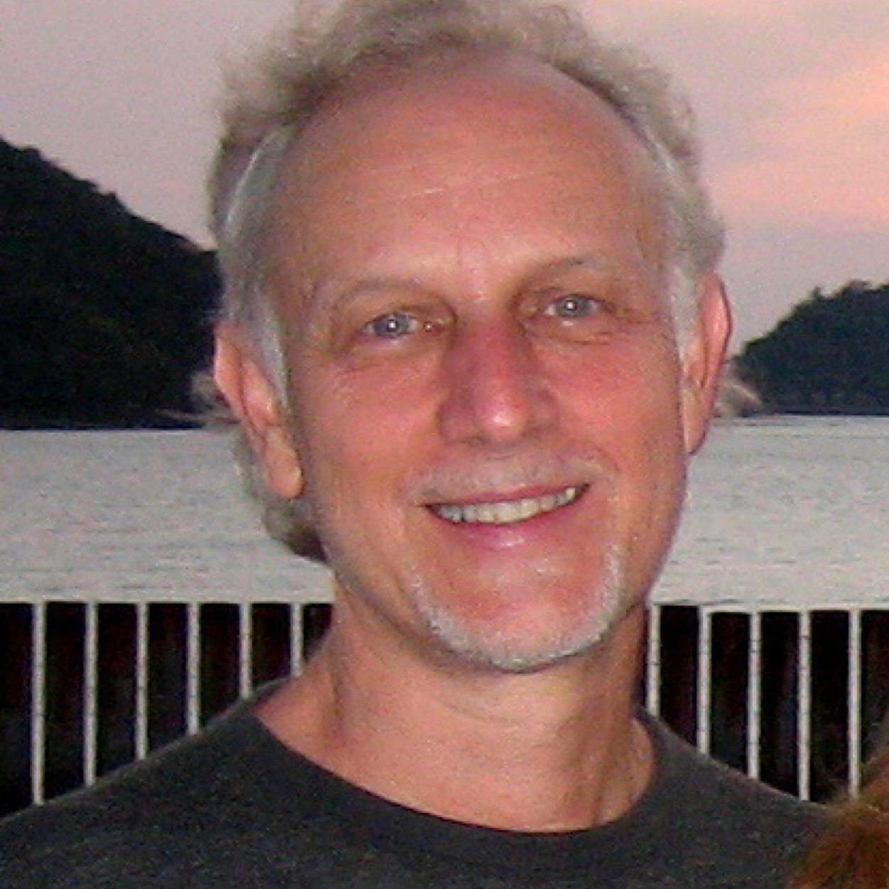 Views - my own.Psychologist, Editor of Peace Psychology Book Series, 3 vol Encyclo of Peace Psych, OpenAccess Peace Psych Text, https://t.co/k6z9eI7Cxr…