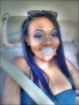 singer, model, & actress..lol im lying, just FOLLOW #TeamFollowback #TeamGemini