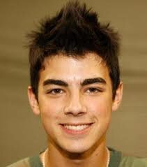 TweetSokKepo's profile picture. Kadang kamu sulit ungkapkan perasaanmu tentang seseorang, karena kamu takut kehilangan apa yg telah kamu dan dia miliki saat ini.