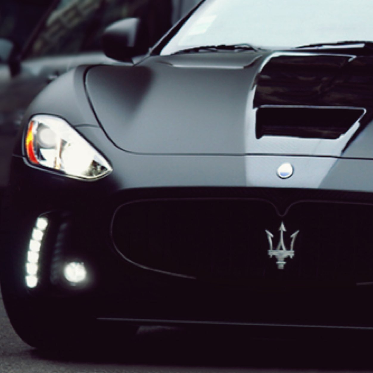Follow for the best cars posted daily *we do not own any of the images posted*