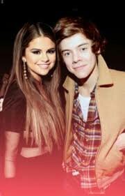 Ava Jennings, a everyday average girl who has a strong voice...she soon gets reconized by popstar Harry Styles and things start to get a little...awkward.