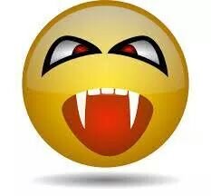 travail a Facebook (programmateur), Anonymous (programmateur) et a Universal Music Group
 (DJ)