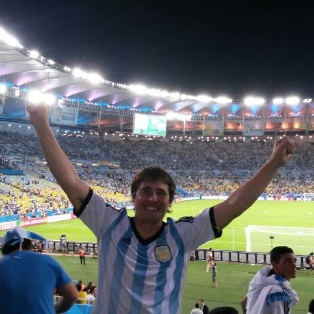 Economista Peronista. Bostero Riquelmista. Amigo de mis Amigos.