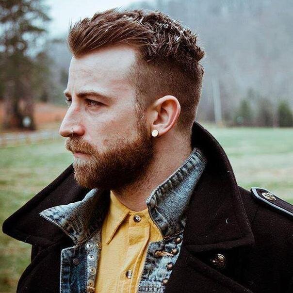 We are a fanbase from Argentina of Jeremy Davis,  ex paramore's bass player. He's an awesome man.