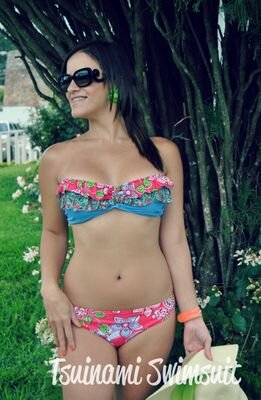 Confección de Trajes de baño con Diseño Exclusivo, Accesorios y Moda playera