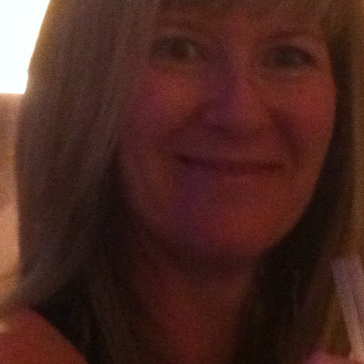 droopyloo's profile picture. Wife, Mum, Gran, Daughter, Sister #familyiseverything #loveem ❤️