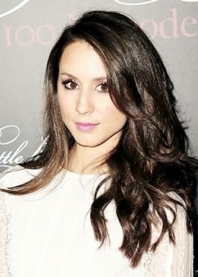 |we love the pretty little liars casting.|