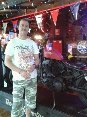 Anaserma3Manuel's profile picture. Cuando no tienes nada,no tienes nada que perder. Viviré lo que me de tiempo.