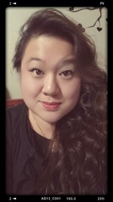 MoniLe04's profile picture. 