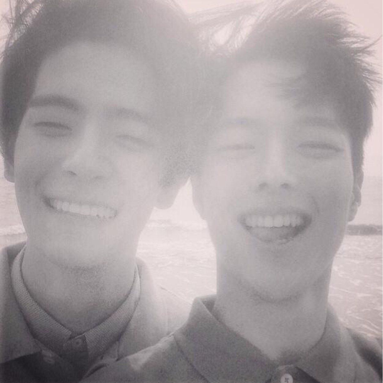 ความสวยงามของภาษาคือคุณค่าที่ใส่ลงไปในแต่ละตัวอักษร {[ยออุน]} ,my spe bf - @Pwarder_Croz #ZOS