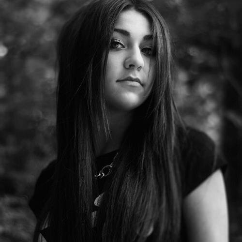 This is the new and improved Andrea Russett street team. For more information e-mail us at theandrearussettstreetteam@hotmail.com
06.23.14
