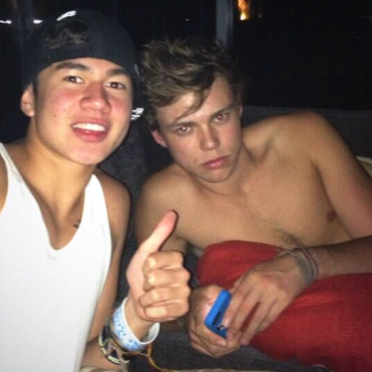 you just got a free follow! please go follow @lovemesomeirwin and RT this link❤️ https://t.co/AINgZepyUR ❤️