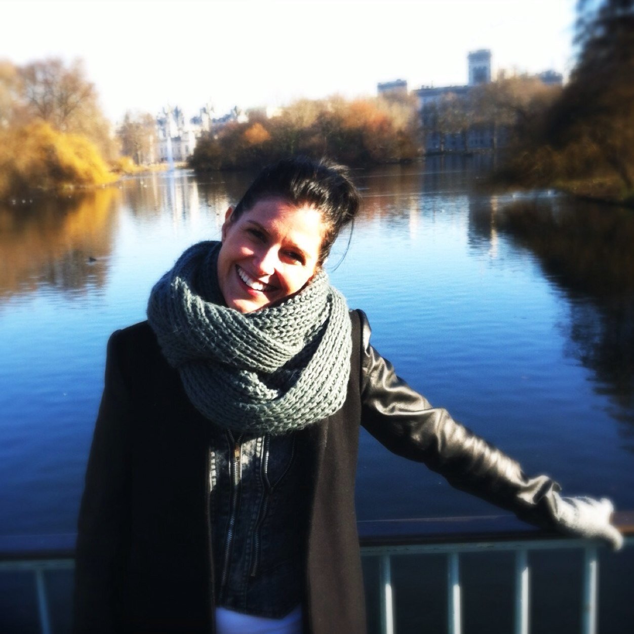 helloneonpigeon's profile picture. Creative Director @ DRY UK