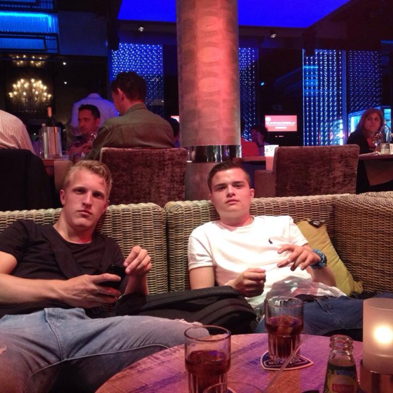 Instagram: thomaspels
