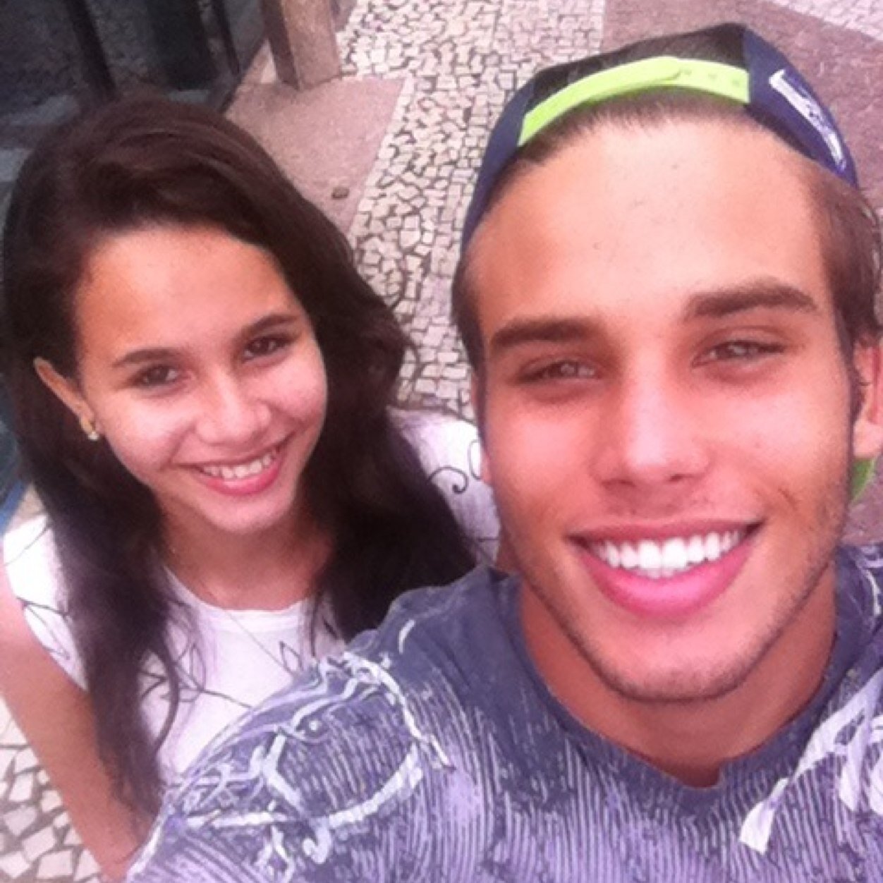 just the three of us!! 
(jonathan,michael e eu)