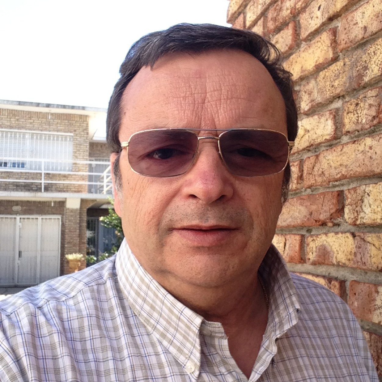 Que sería de ti sin todos nosotros?,                                  Que sería de mi sin todos Ustedes?