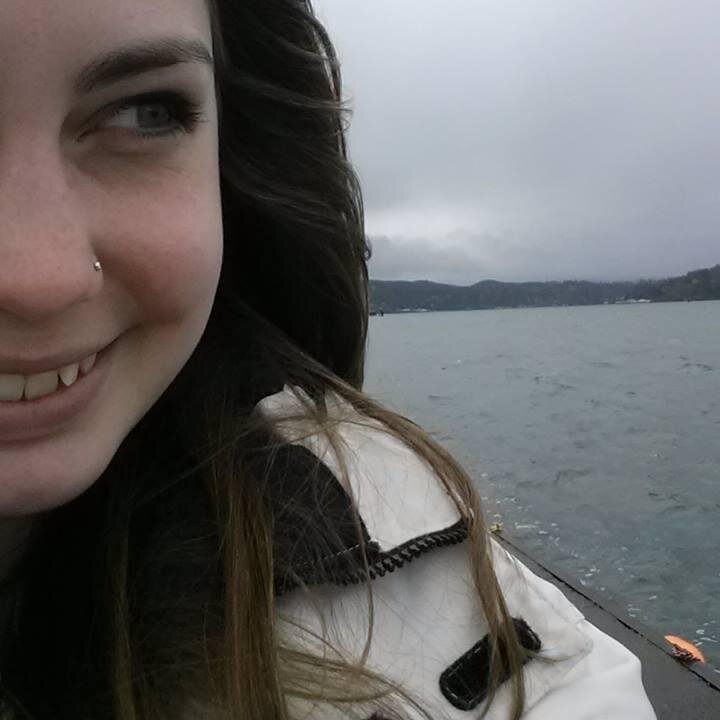 TheaBlossoms's profile picture. 