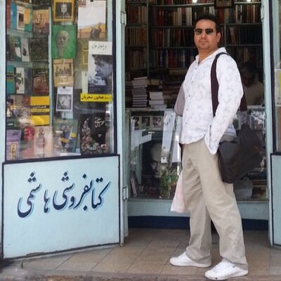 علاقمند فهم مطالب اديبان، عارفان و نوانديشانم